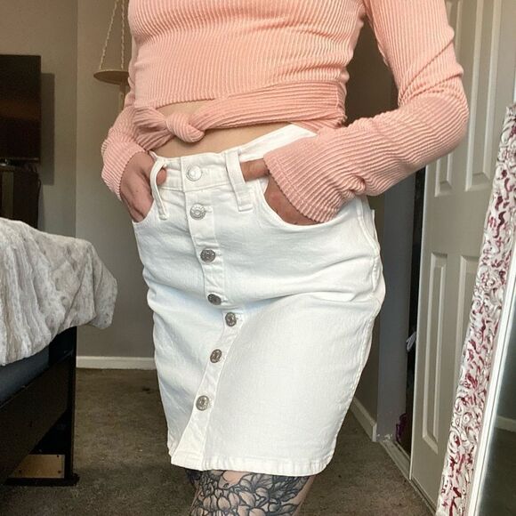 Madewell (25) White Denim Button Down Skirt - Picture 4 of 9